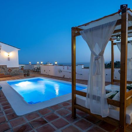 Casa Herrero Нерха Екстериор снимка