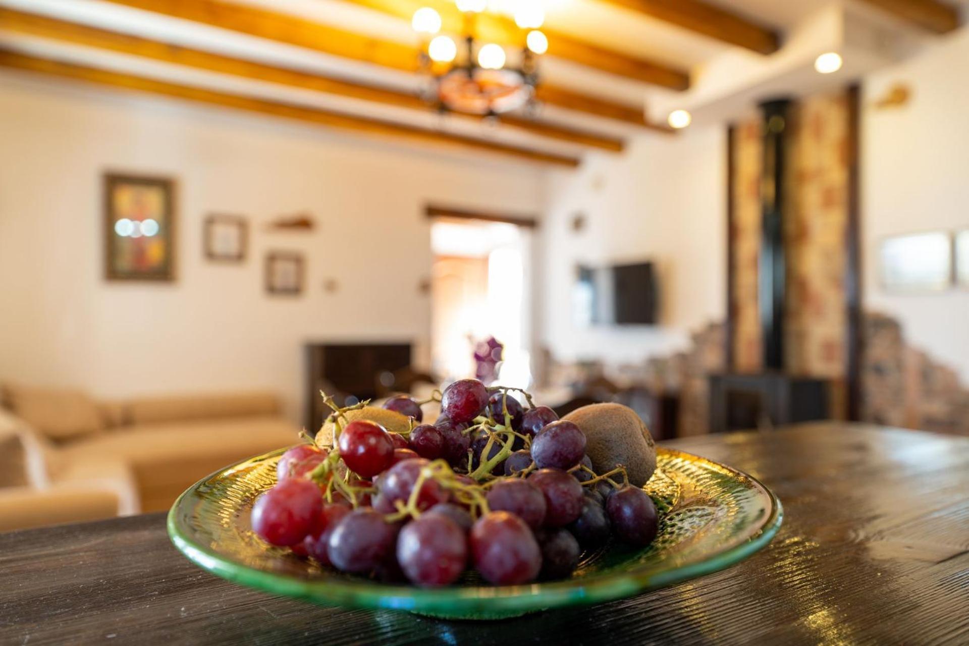 Casa Herrero Нерха Екстериор снимка