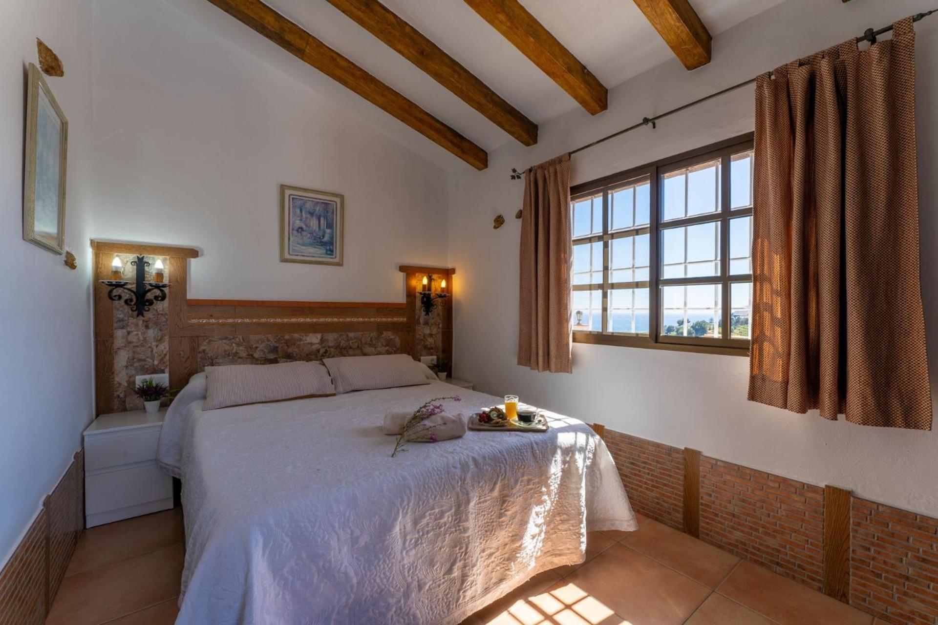 Casa Herrero Нерха Екстериор снимка